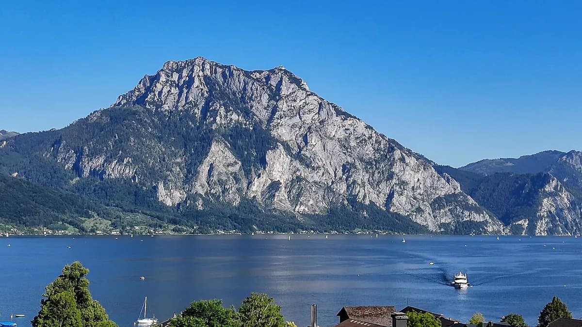 4-Zimmer-Wohnung kaufen in Gmunden – 265,01 m², € 3.700.000 – Bild 15 von 19