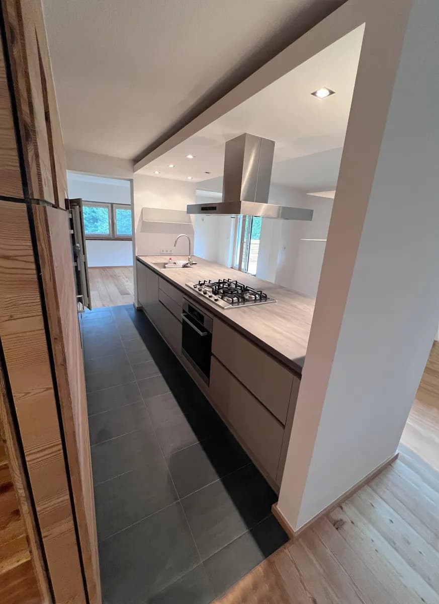 5-Zimmer-Wohnung mieten in Kitzbühel – 120 m², € 2.180 – Bild 2 von 18