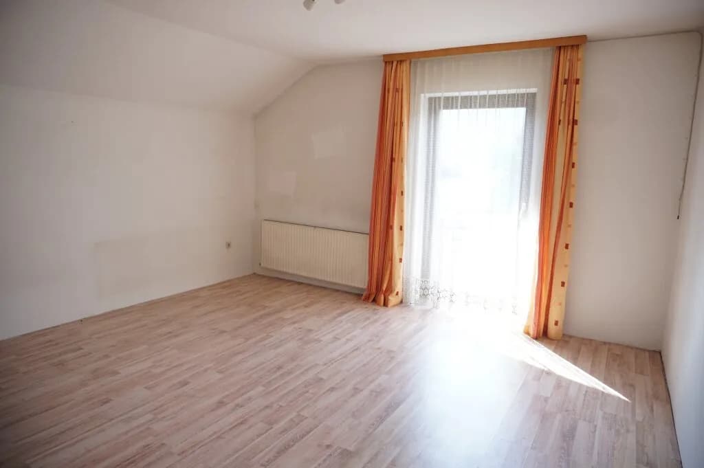Haus kaufen in Bruck-Mürzzuschlag – 142 m², € 170.000 – Bild 5 von 12