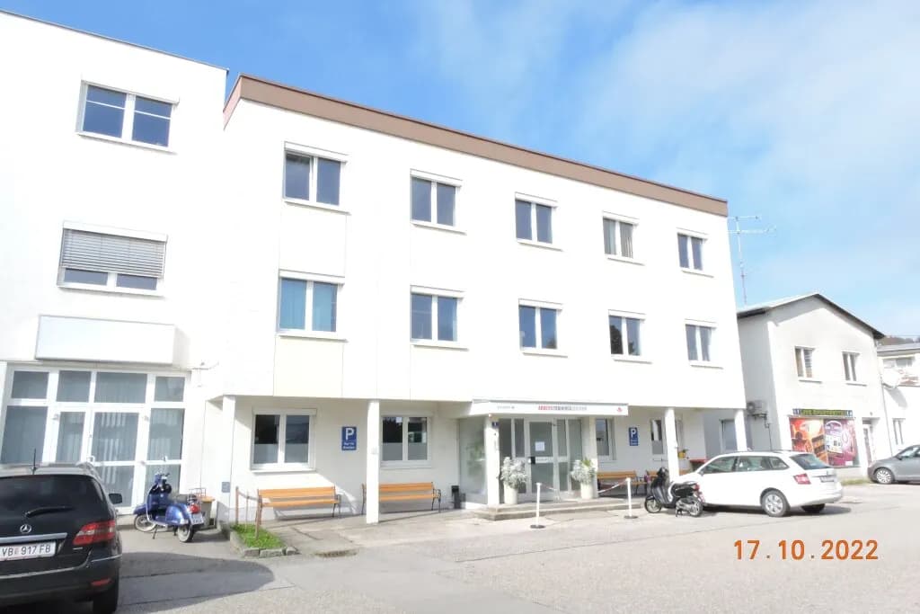 Gewerbeimmobilie mieten in Vöcklabruck – 240 m², € 2.500