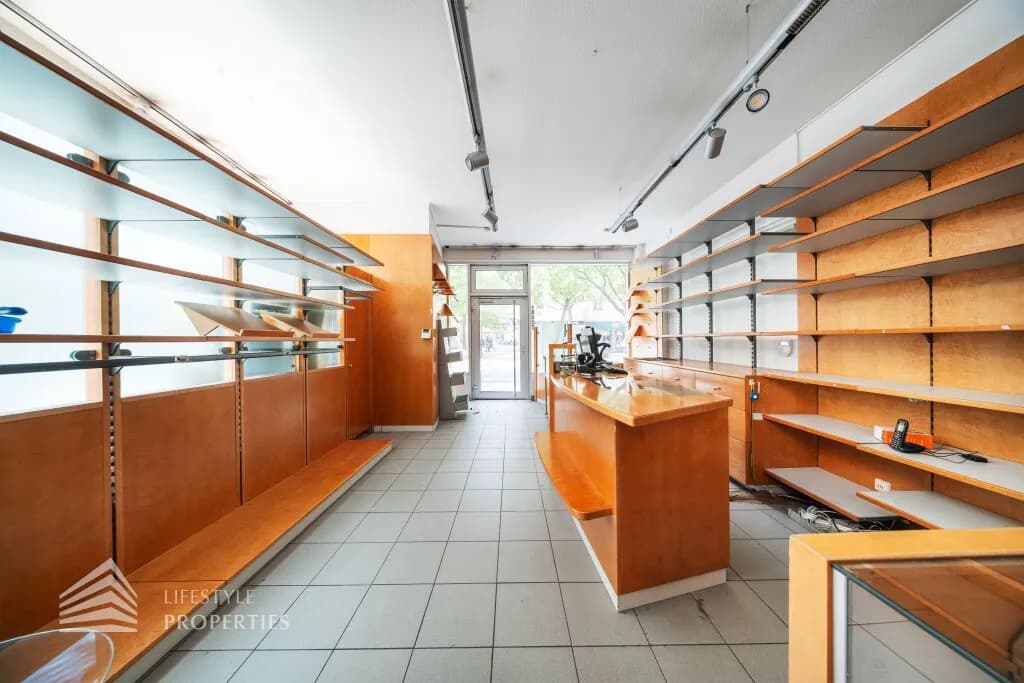 Gewerbeimmobilie mieten in Wien – 66 m², € 3.196
