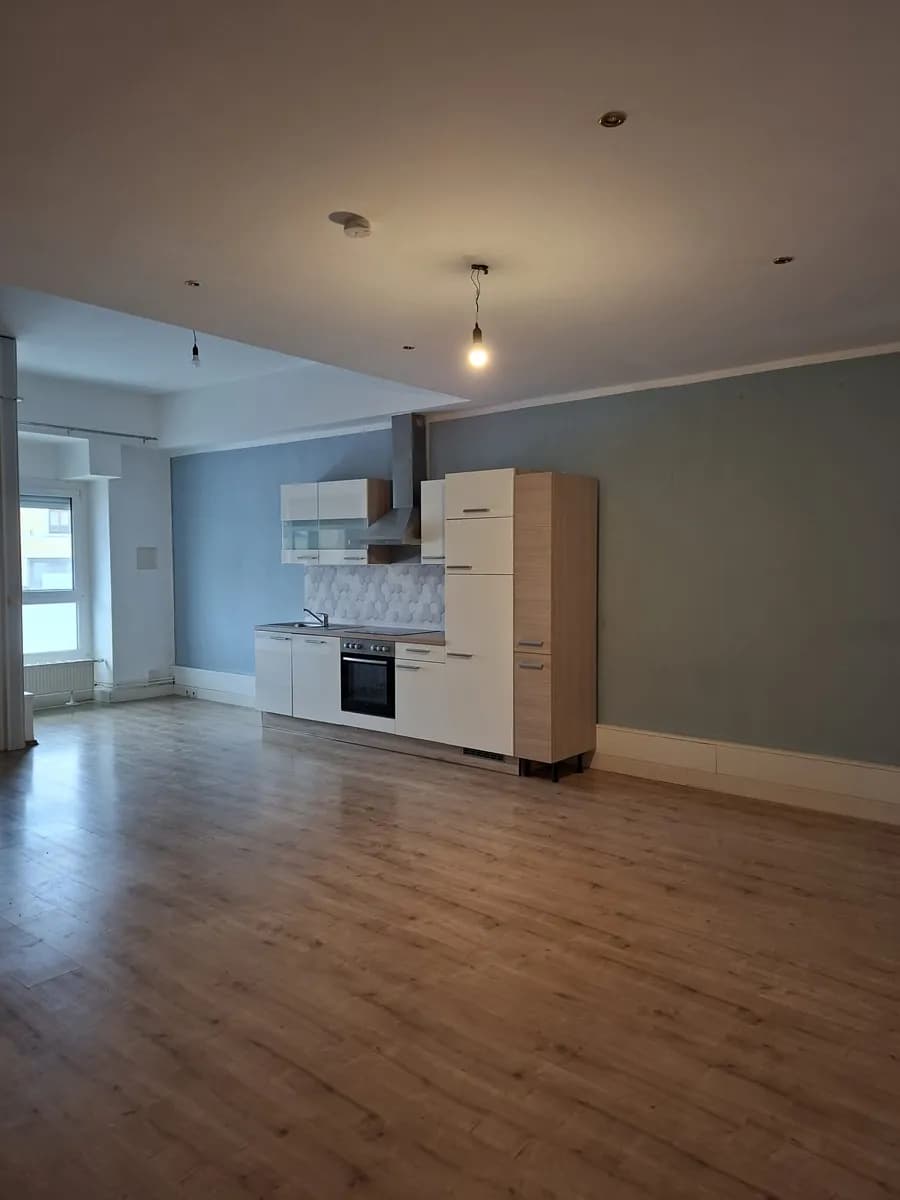 2-Zimmer-Wohnung mieten in Neunkirchen – 69 m², € 805 – Bild 3 von 6