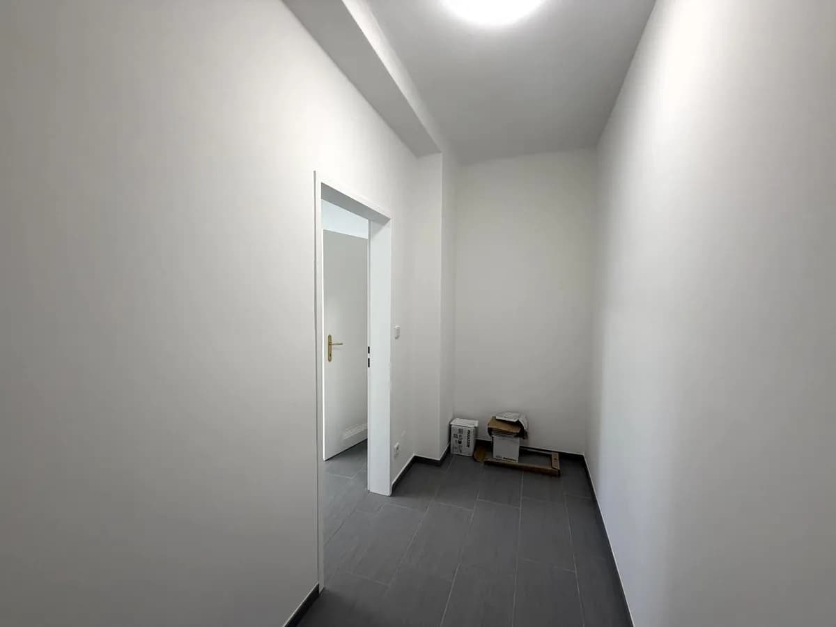 1-Zimmer-Gewerbeimmobilie mieten in Wien – 40 m², € 731 – Bild 17 von 23