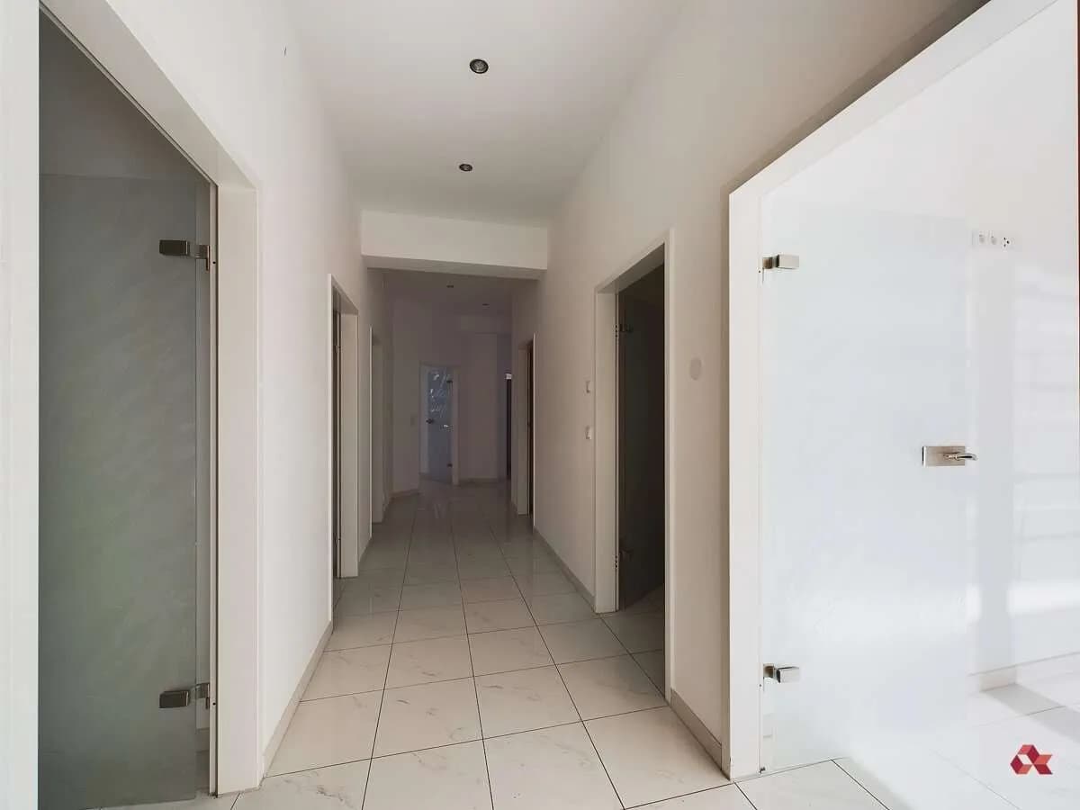 Gewerbeimmobilie mieten in Kitzbühel – 138 m², € 1.083 – Bild 7 von 8