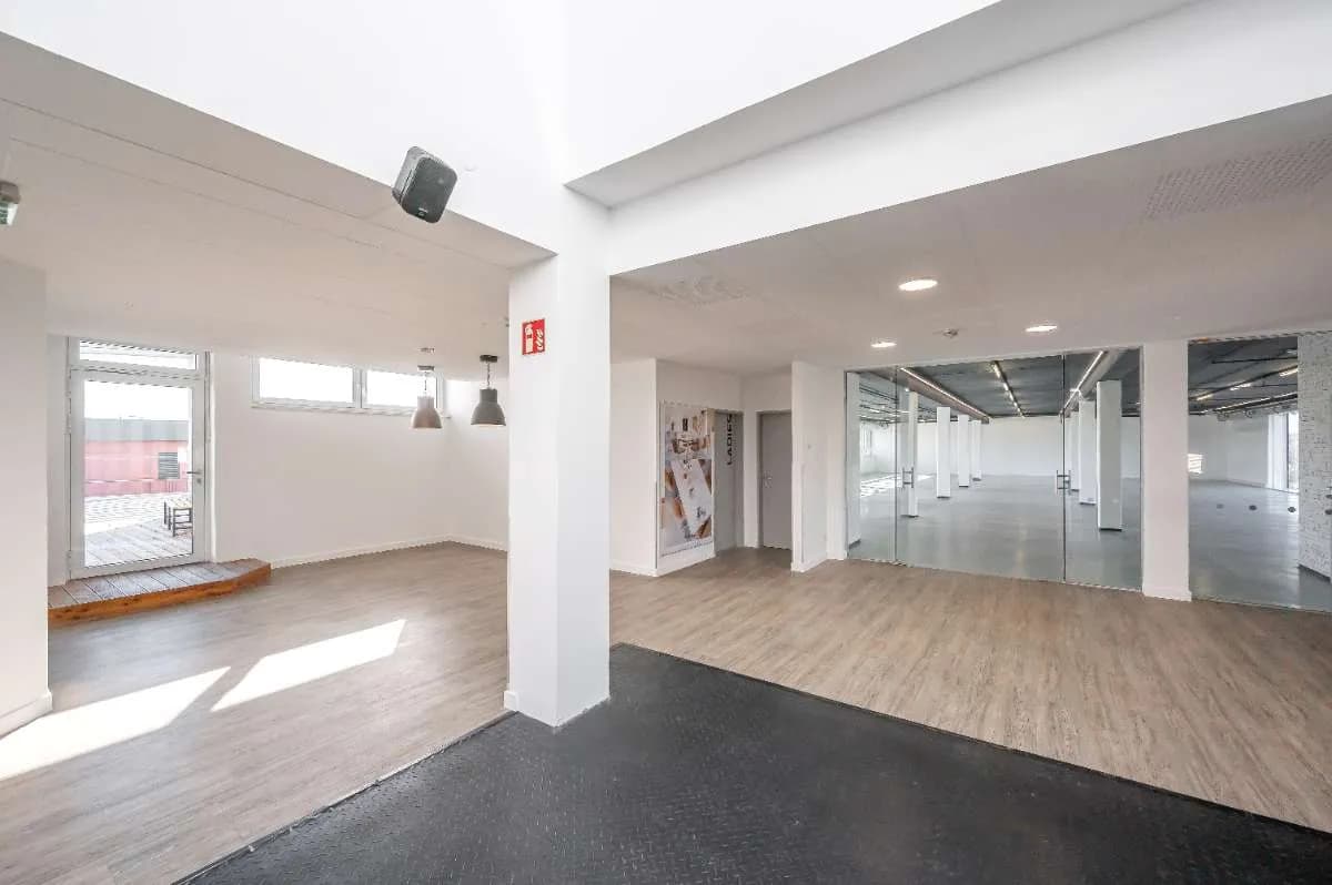 Gewerbeimmobilie mieten in Linz – 600 m², € 4.800 – Bild 10 von 30