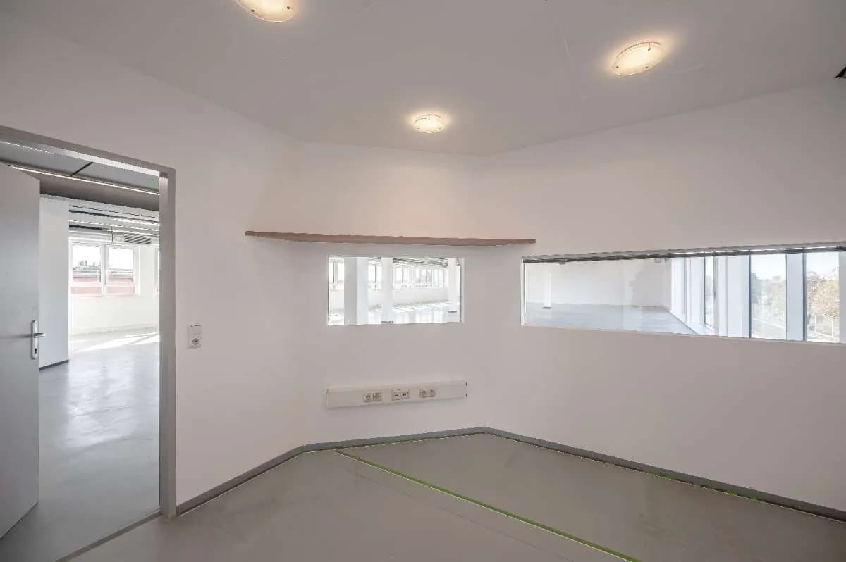 Gewerbeimmobilie mieten in Linz – 600 m², € 4.800 – Bild 11 von 30