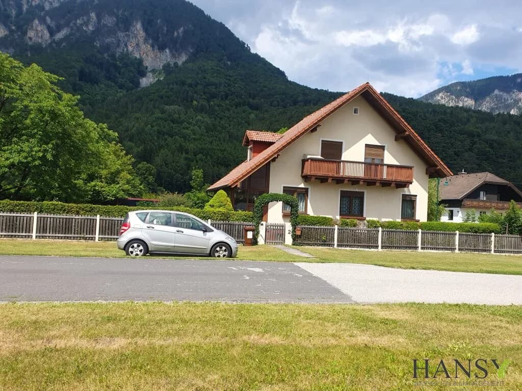 5-Zimmer-Haus kaufen in Neunkirchen – 150 m², € 440.000