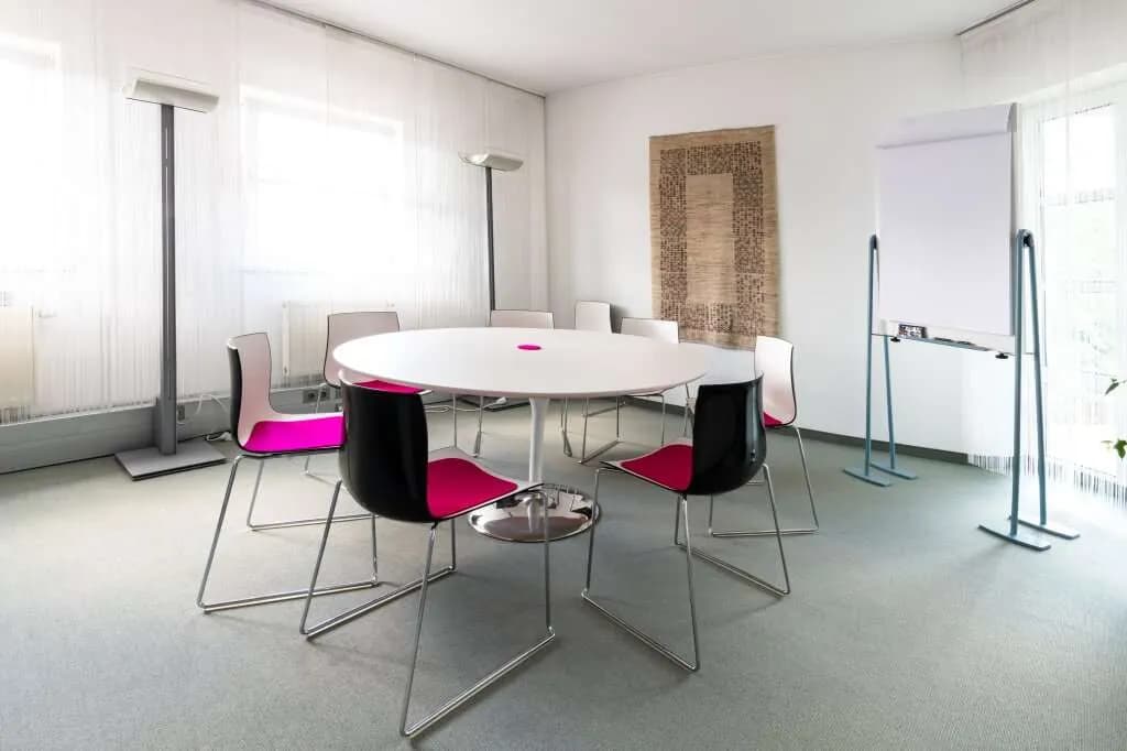 6-Zimmer-Gewerbeimmobilie kaufen in Salzburg Stadt – 249 m², € 980.000 – Bild 2 von 6