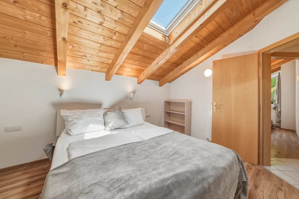 14-Zimmer-Immobilie kaufen in Landeck – 367 m², € 930.000 – Bild 2 von 102
