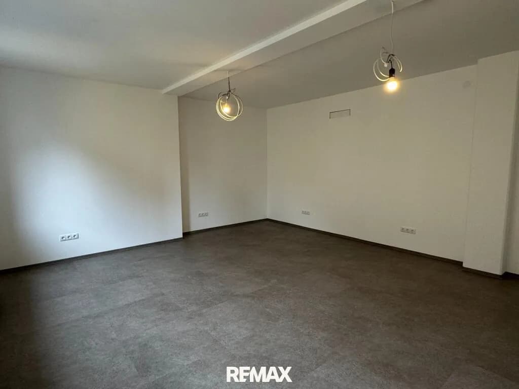 2-Zimmer-Gewerbeimmobilie mieten in Klagenfurt – 52 m², € 632 – Bild 3 von 5