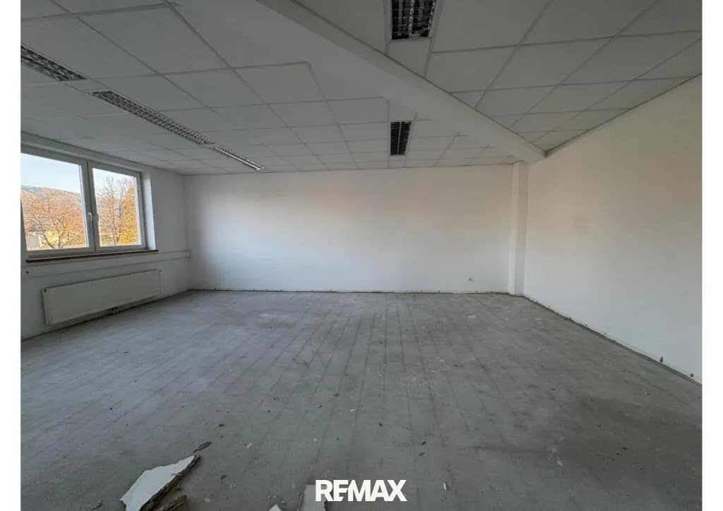 7-Zimmer-Gewerbeimmobilie mieten in Klagenfurt – 365 m², € 4.381 – Bild 4 von 8