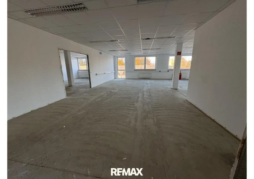 7-Zimmer-Gewerbeimmobilie mieten in Klagenfurt – 365 m², € 4.381 – Bild 5 von 8