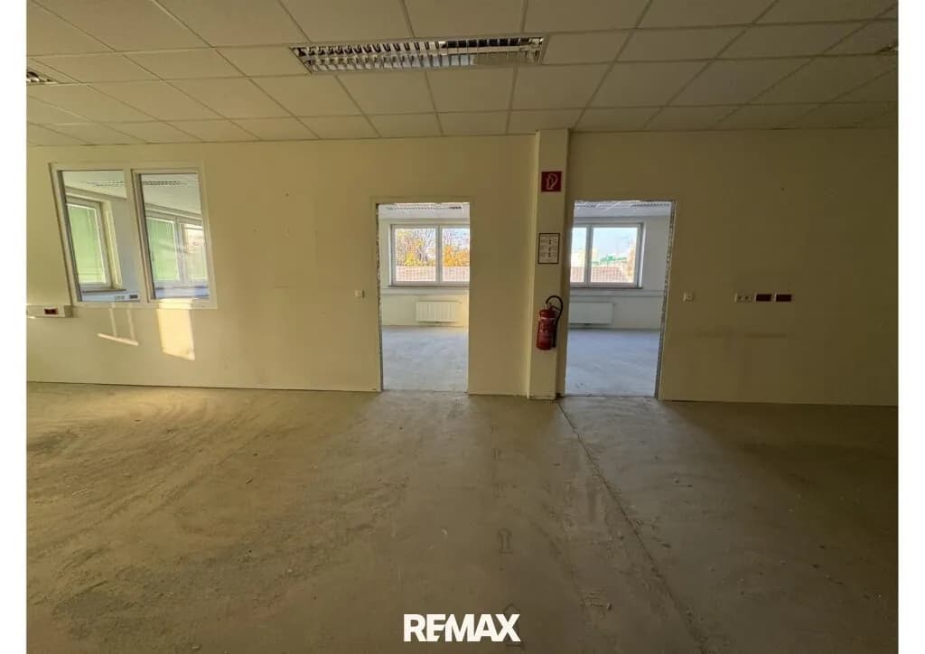 7-Zimmer-Gewerbeimmobilie mieten in Klagenfurt – 365 m², € 4.381 – Bild 6 von 8