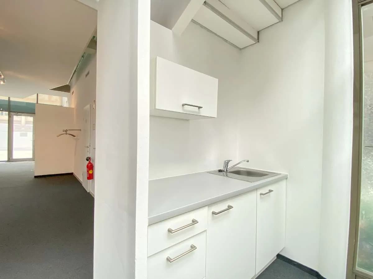 Gewerbeimmobilie mieten in Linz – 192 m², € 2.149 – Bild 14 von 17