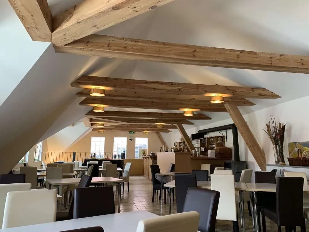 2-Zimmer-Gewerbeimmobilie mieten in Mistelbach – 240 m², € 2.158 – Bild 4 von 9