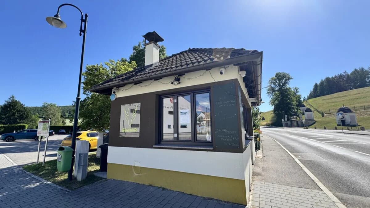 Gewerbeimmobilie kaufen in Baden – 20 m², € 169.000 – Bild 3 von 12
