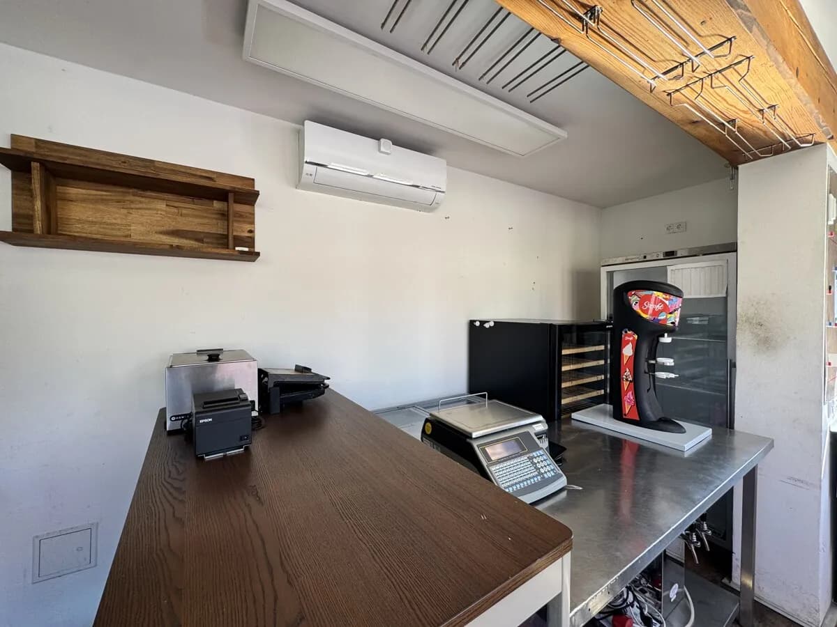 Gewerbeimmobilie kaufen in Baden – 20 m², € 169.000 – Bild 9 von 12