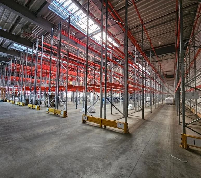 Gewerbeimmobilie mieten in Korneuburg – 1 690 m², € 8 – Bild 4 von 7