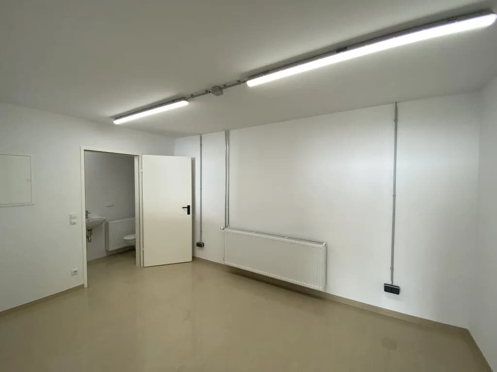 Gewerbeimmobilie mieten in Mödling – 87 m², € 1.176 – Bild 9 von 13