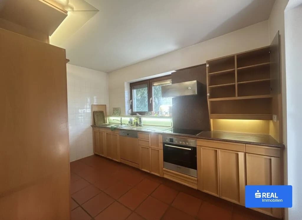 9-Zimmer-Haus kaufen in Wolfsberg – 350 m², € 860.000 – Bild 8 von 19