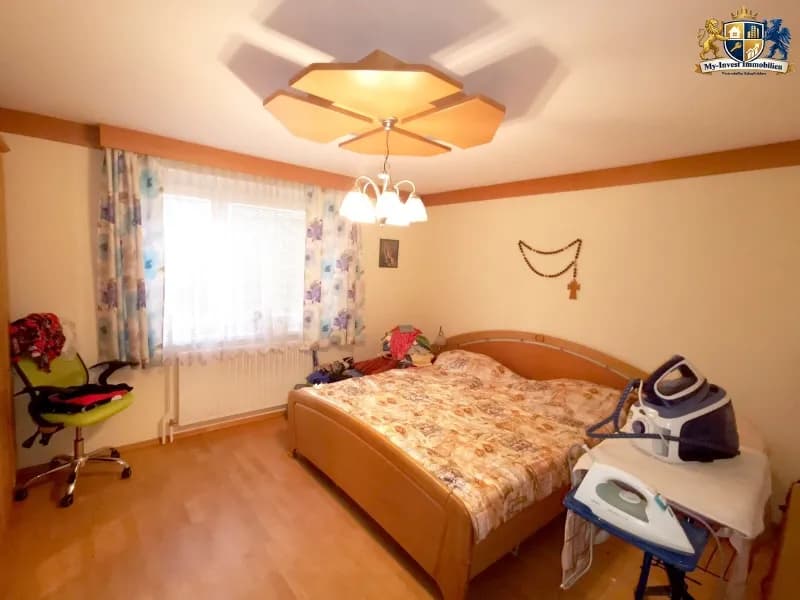 8-Zimmer-Haus kaufen in Waidhofen an der Thaya – 188 m², € 130.000 – Bild 10 von 15