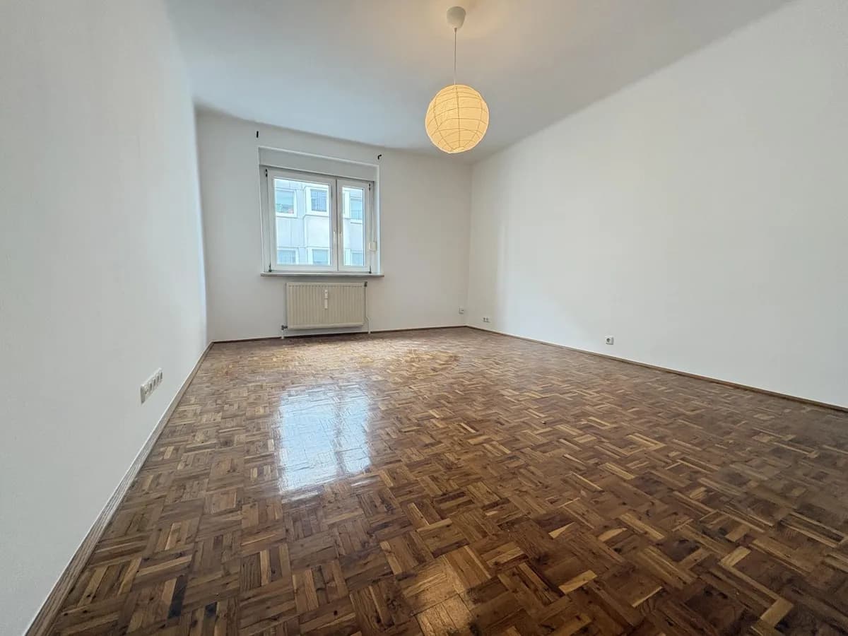 2-Zimmer-Wohnung mieten in Wels – 69 m², € 1.052 – Bild 6 von 8