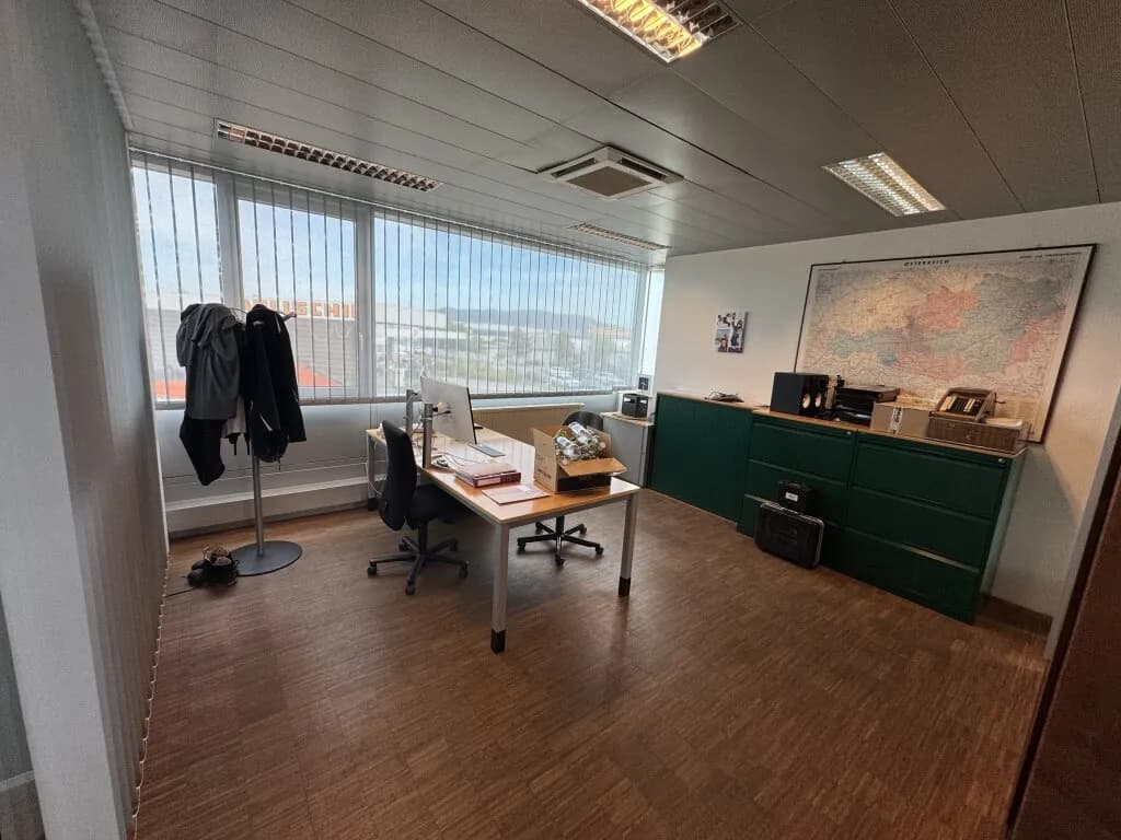 Gewerbeimmobilie mieten in Baden – 154 m², € 1.996 – Bild 4 von 16