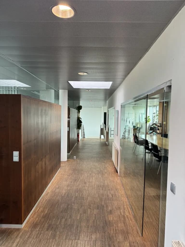 Gewerbeimmobilie mieten in Baden – 154 m², € 1.996 – Bild 9 von 16