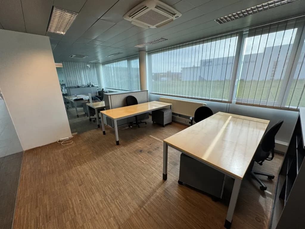 Gewerbeimmobilie mieten in Baden – 154 m², € 1.996 – Bild 12 von 16