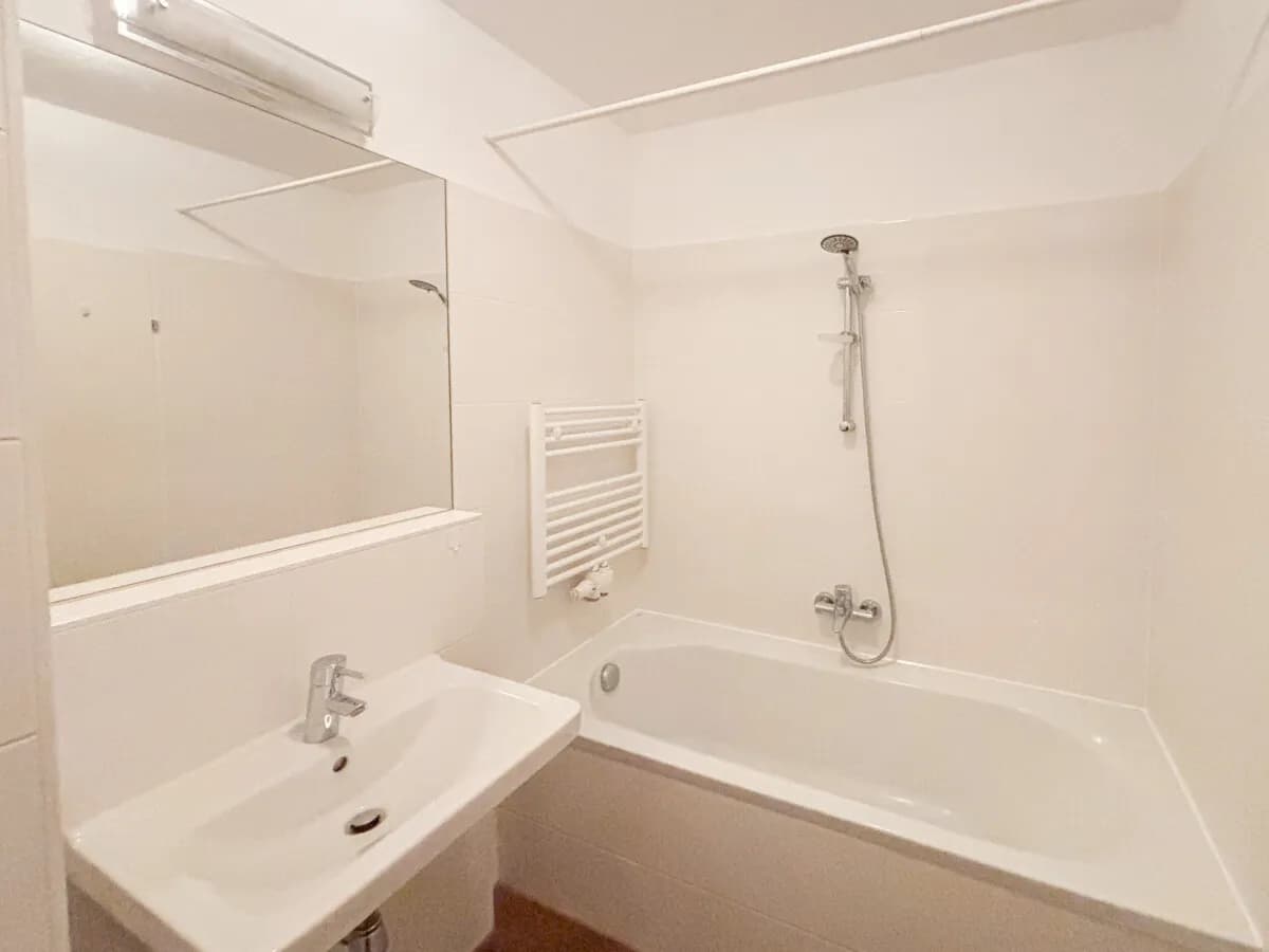 2-Zimmer-Wohnung mieten in Wien – 48,81 m², € 921 – Bild 8 von 10
