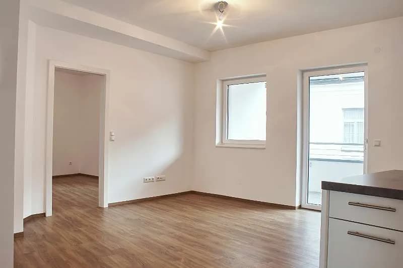 2-Zimmer-Wohnung mieten in Perg – 69 m², € 791 – Bild 8 von 21