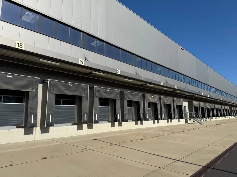 Gewerbeimmobilie mieten in Graz-Umgebung – 16 400 m² – Bild 2 von 16