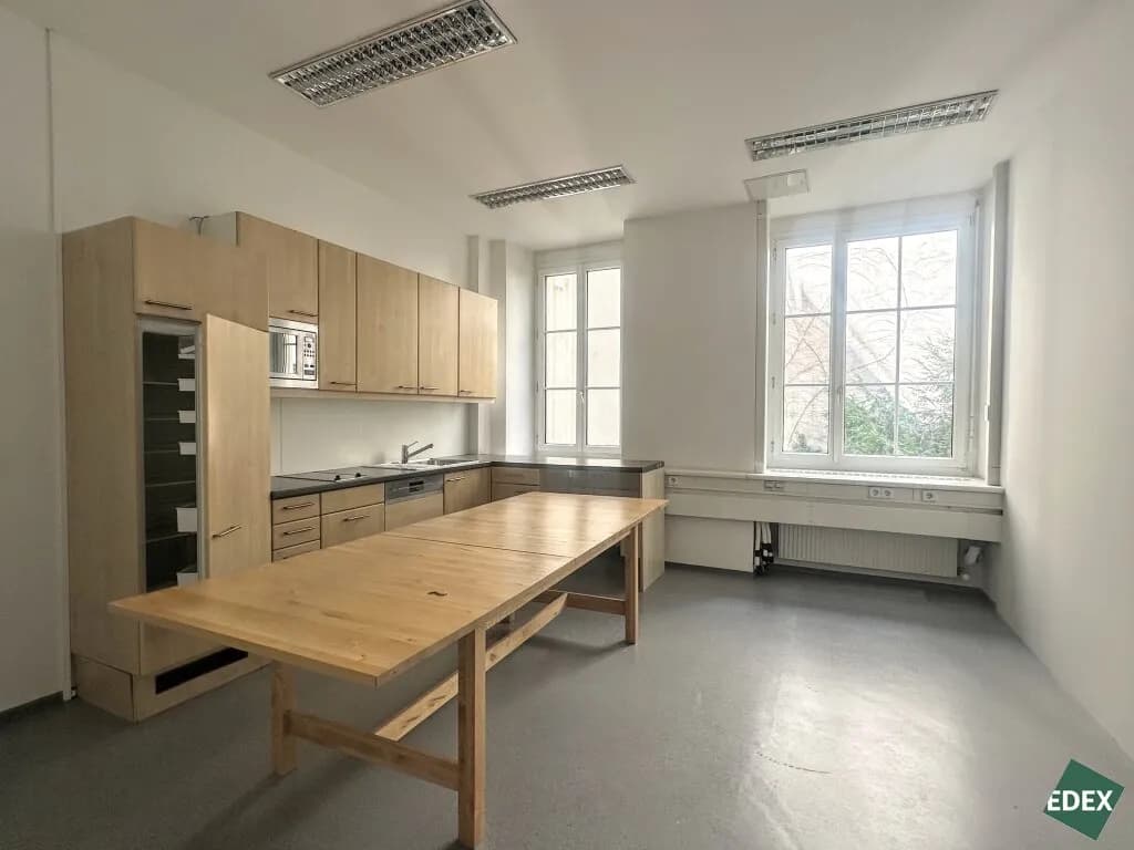 Gewerbeimmobilie mieten in Wien – 374 m², € 15 – Bild 7 von 8