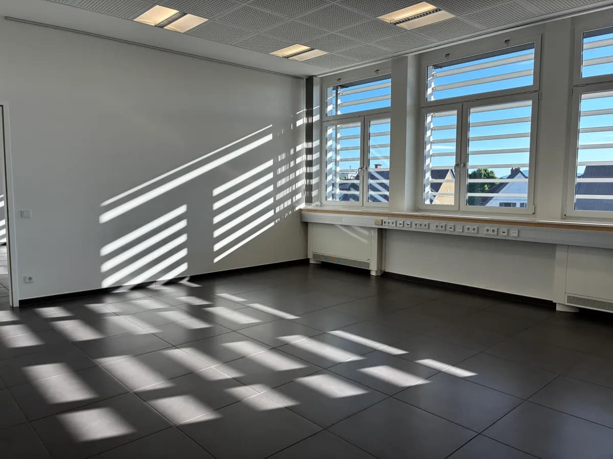 Gewerbeimmobilie mieten in Linz Land – 187 m², € 2.225 – Bild 3 von 16