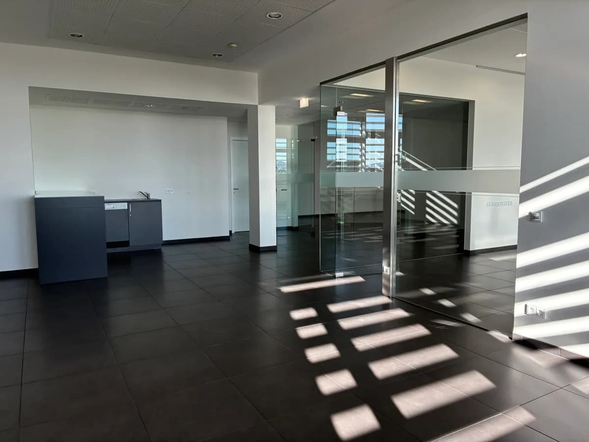 Gewerbeimmobilie mieten in Linz Land – 187 m², € 2.225 – Bild 14 von 16