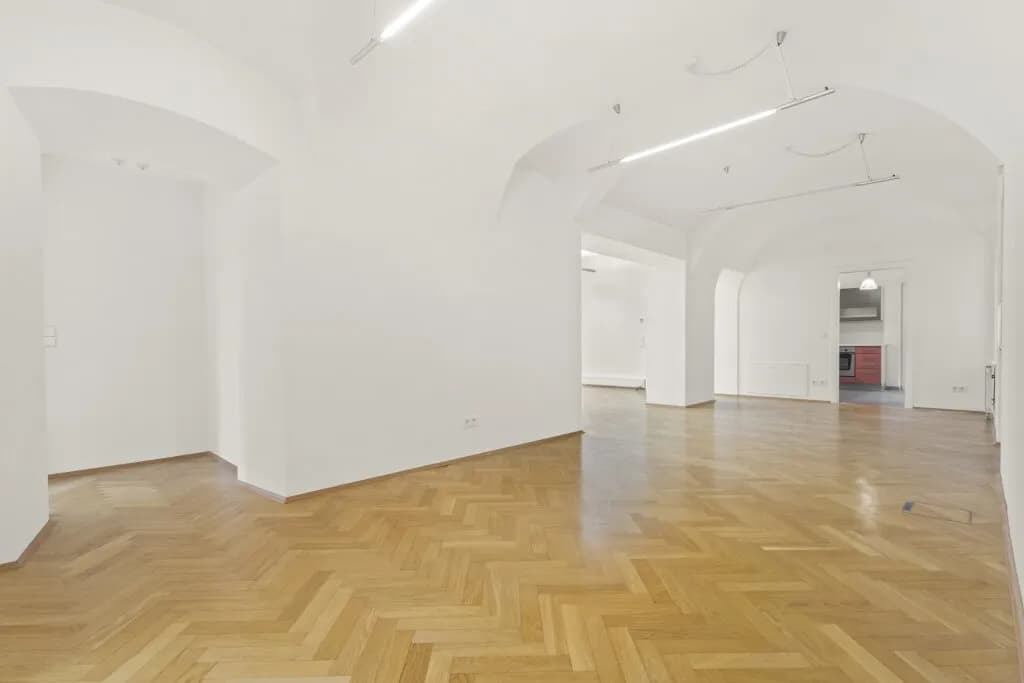 8-Zimmer-Gewerbeimmobilie mieten in Klagenfurt – 237 m², € 2.668 – Bild 8 von 13
