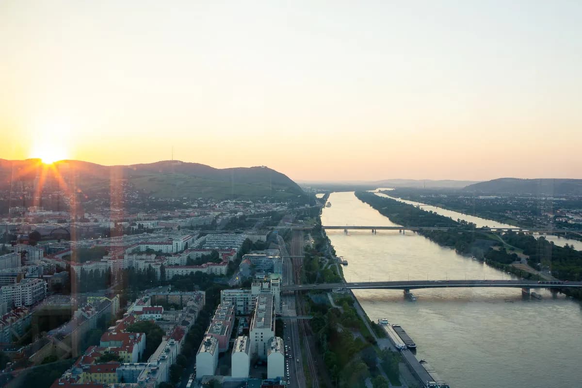 Gewerbeimmobilie mieten in Wien – 400 m², € 19 – Bild 2 von 29