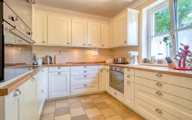 5-Zimmer-Immobilie kaufen in Salzburg Stadt – 177 m², € 1.950.000 – Bild 4 von 10