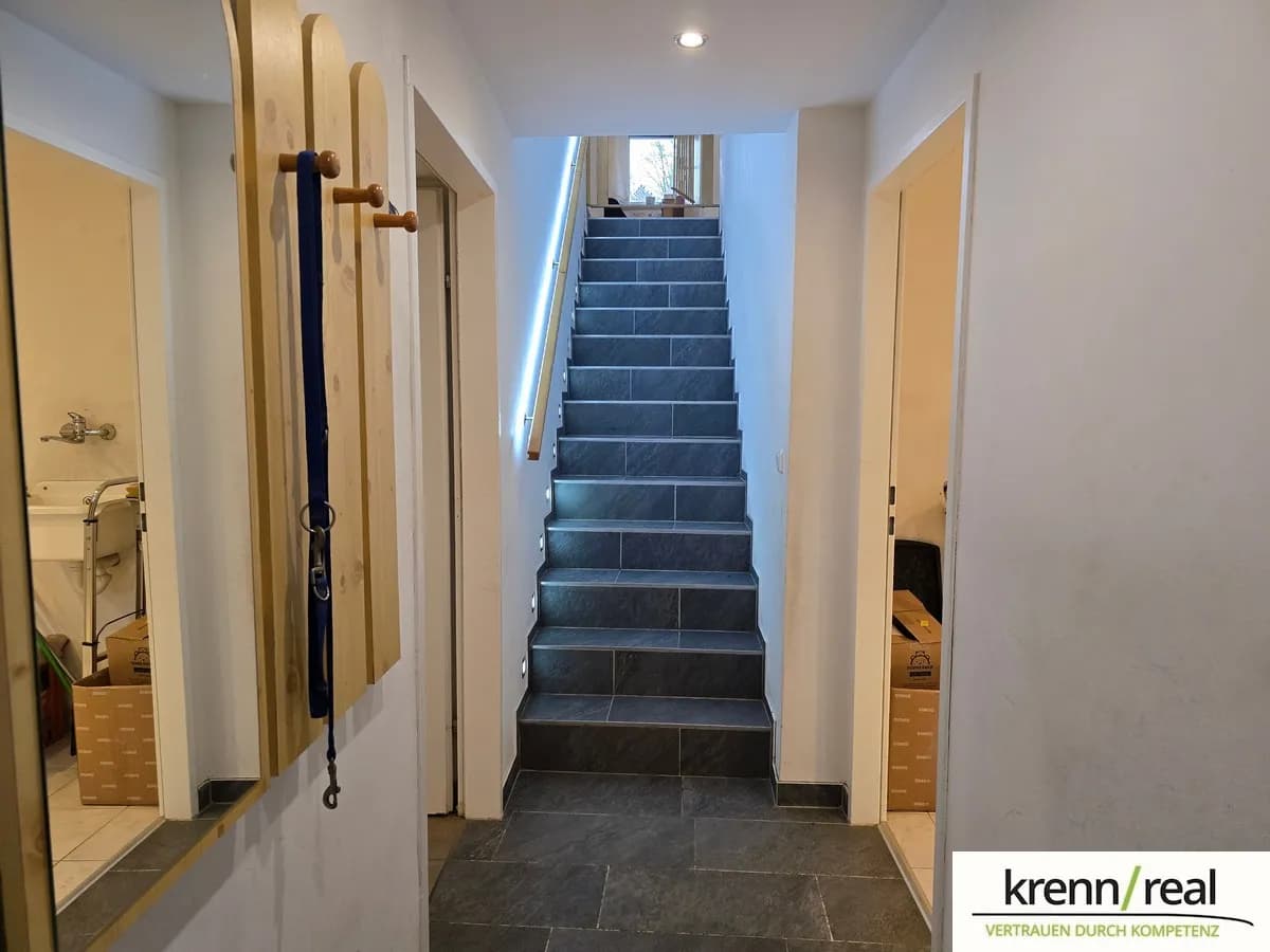 6-Zimmer-Haus kaufen in Wels-Land – 149 m², € 299.000 – Bild 7 von 9