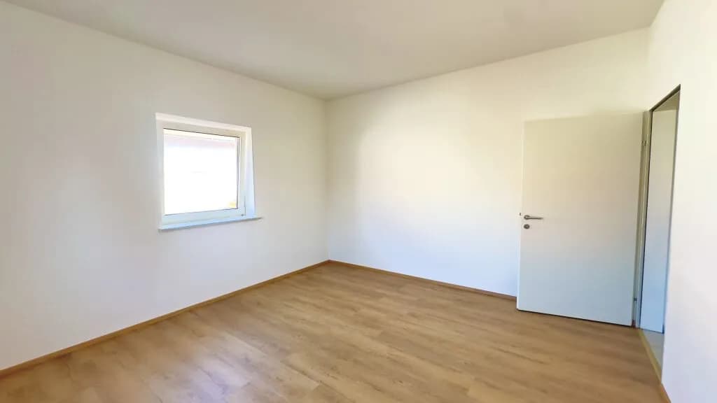 4-Zimmer-Wohnung kaufen in Wels – 86,5 m², € 199.000 – Bild 2 von 8
