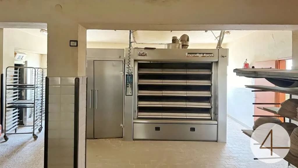 16-Zimmer-Haus kaufen in Tulln – 300 m², € 798.000 – Bild 17 von 19