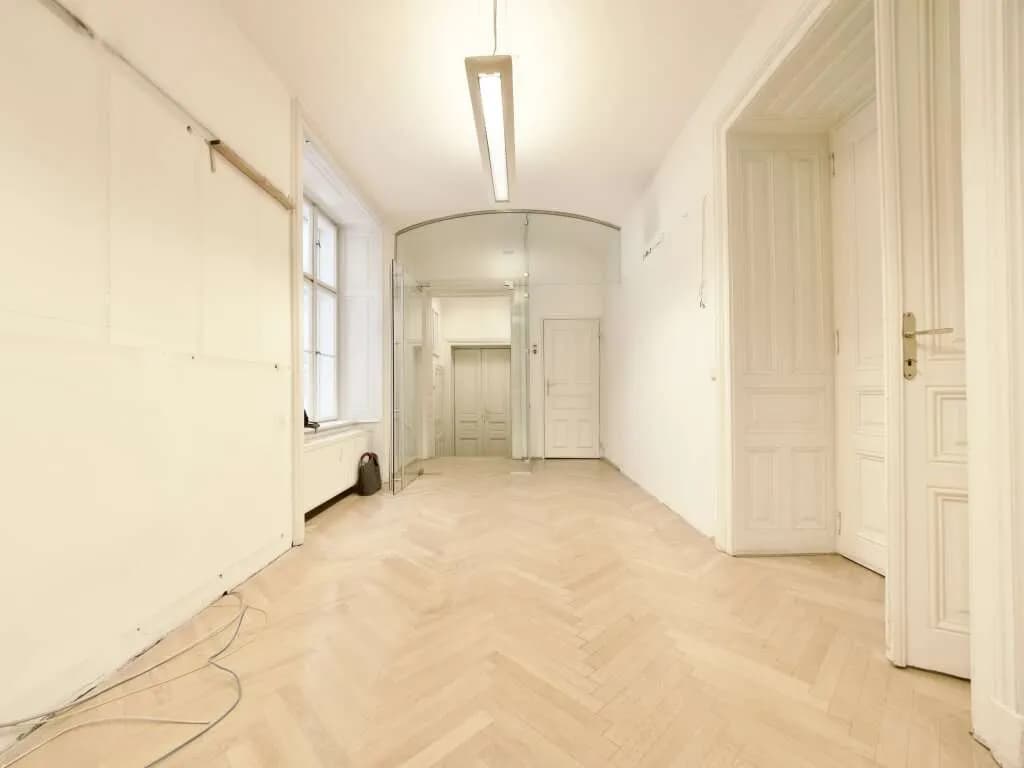 7-Zimmer-Gewerbeimmobilie mieten in Klagenfurt – 221 m², € 2.375 – Bild 5 von 15