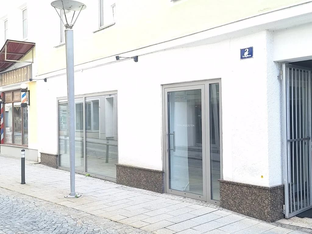 Gewerbeimmobilie mieten in Ried im Innkreis – 213 m², € 1.440