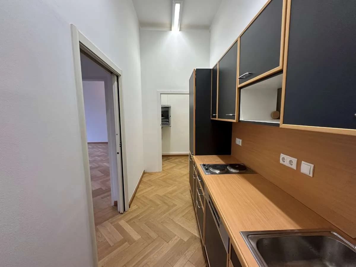 Gewerbeimmobilie mieten in Wien – 124 m², € 3.006 – Bild 5 von 15