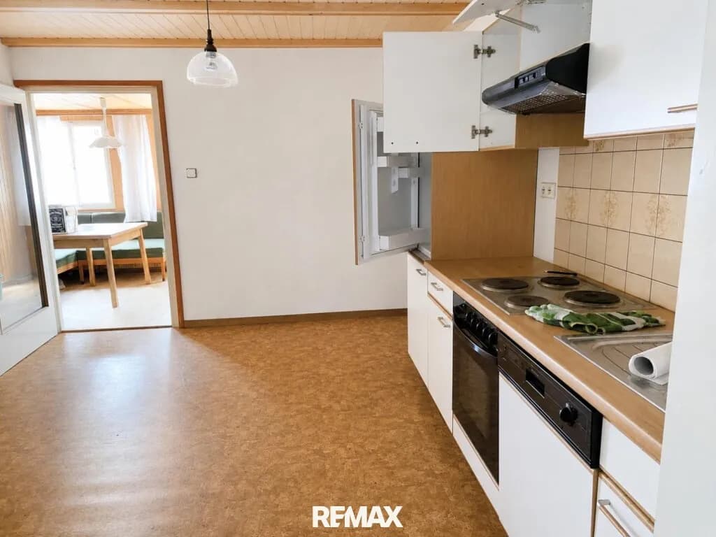 12-Zimmer-Immobilie kaufen in Sankt Veit an der Glan – 260 m², € 149.000 – Bild 4 von 4
