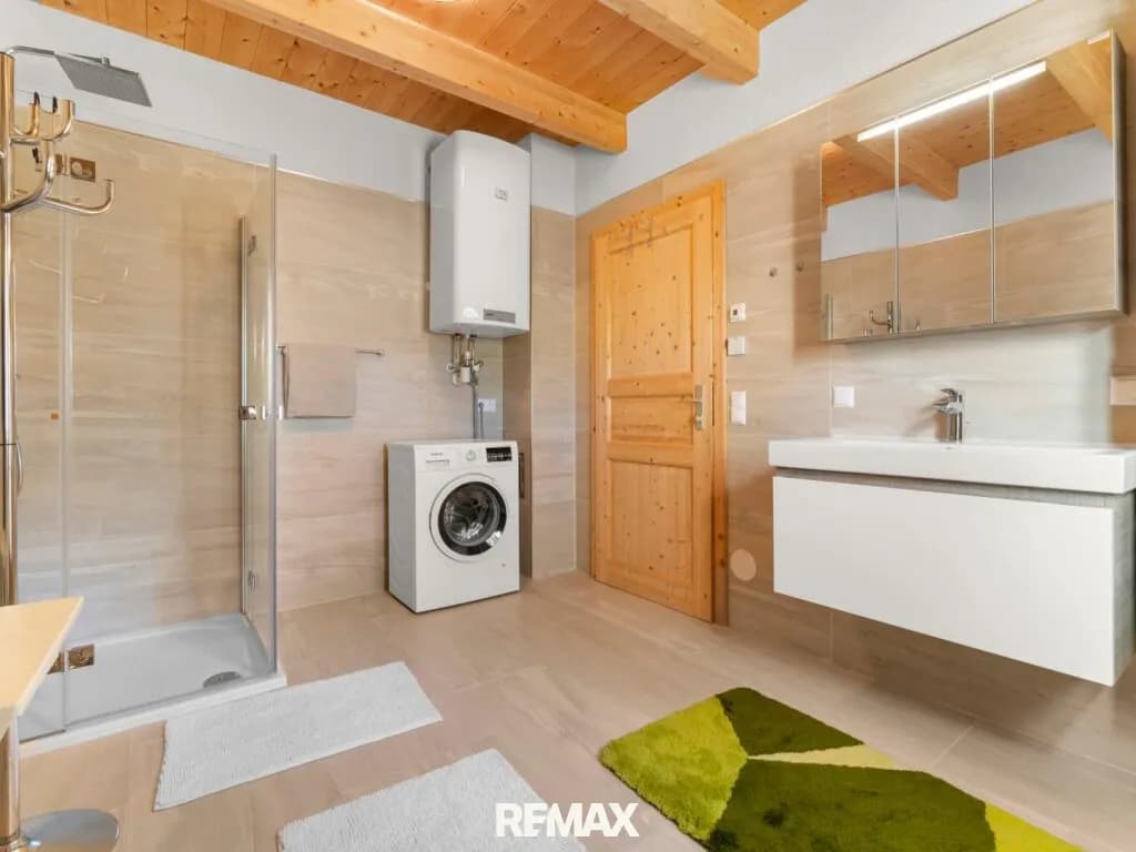 12-Zimmer-Haus kaufen in Sankt Veit an der Glan – 322 m², € 1.100.000 – Bild 16 von 27