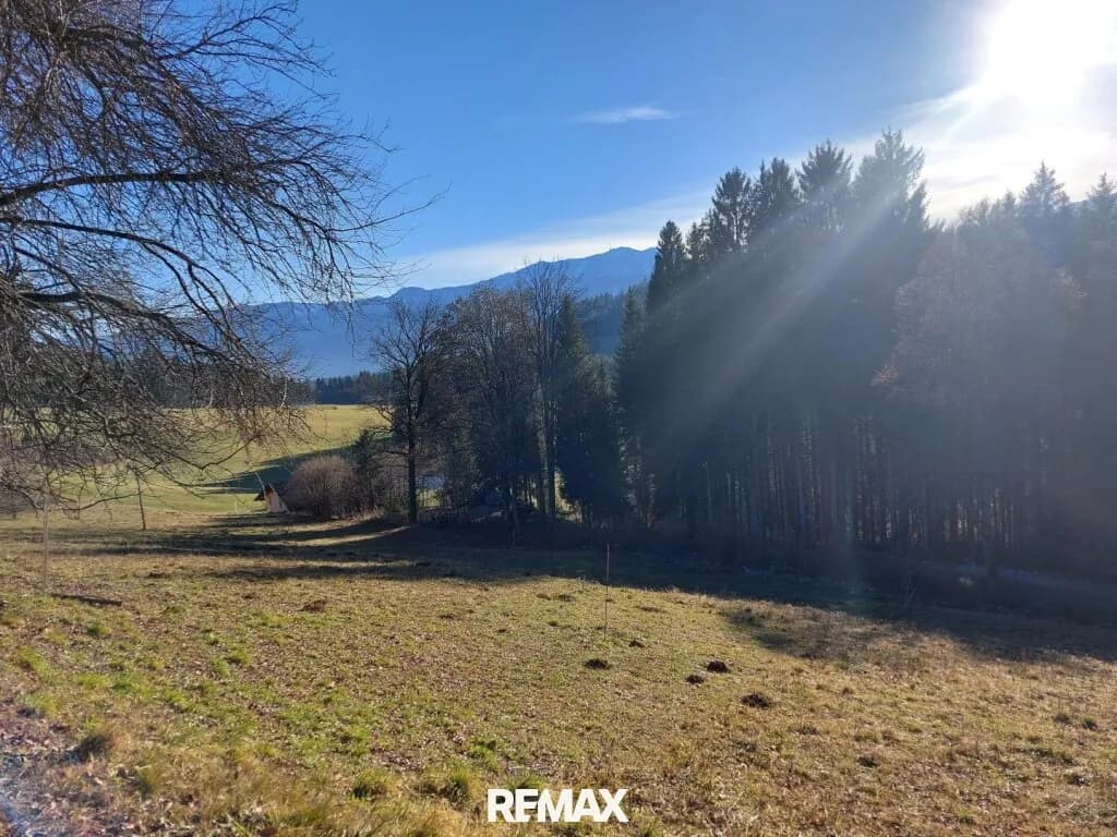 Grundstück kaufen in Villach Land – 5 294 m², € 370.580