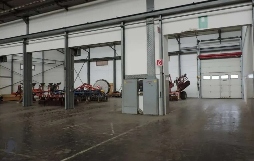 Gewerbeimmobilie mieten in Oberpullendorf – 2 500 m², € 5 – Bild 5 von 8