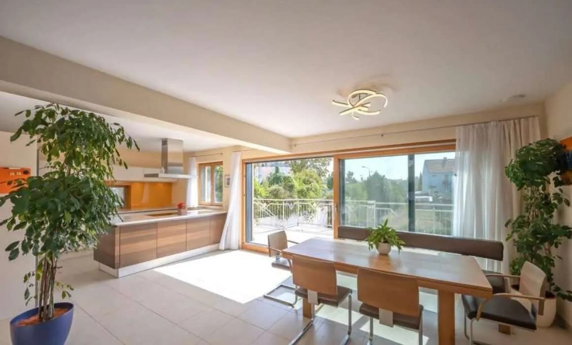 4-Zimmer-Haus kaufen in Wien – 151 m², € 960.000 – Bild 1 von 11