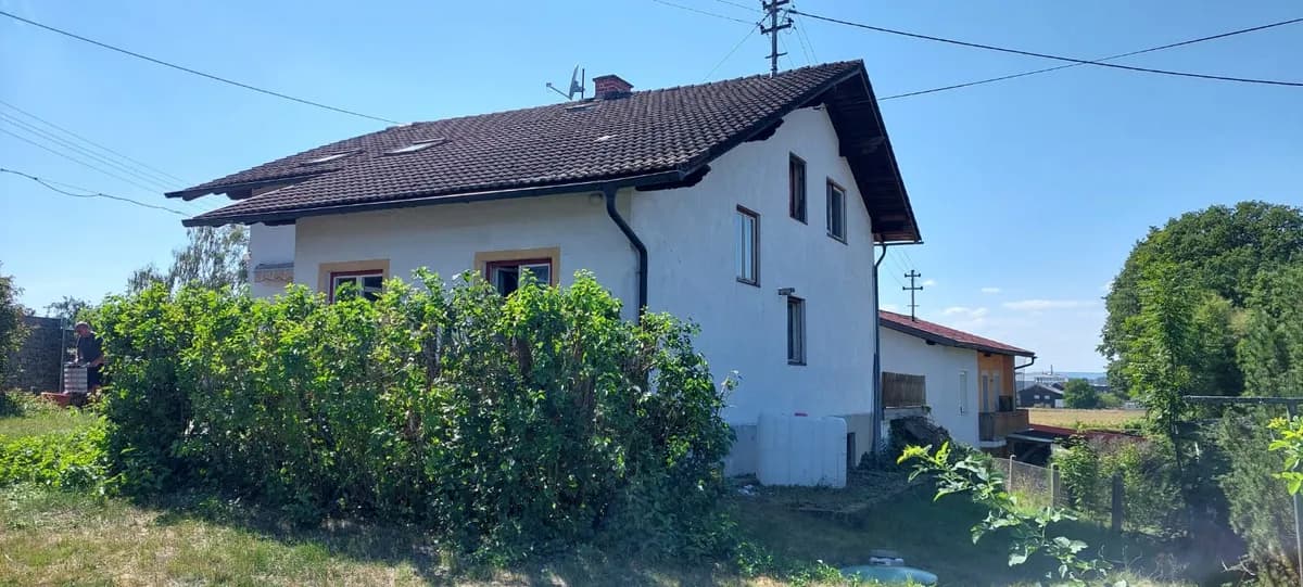 6-Zimmer-Haus kaufen in Braunau am Inn – 180 m², € 195.000